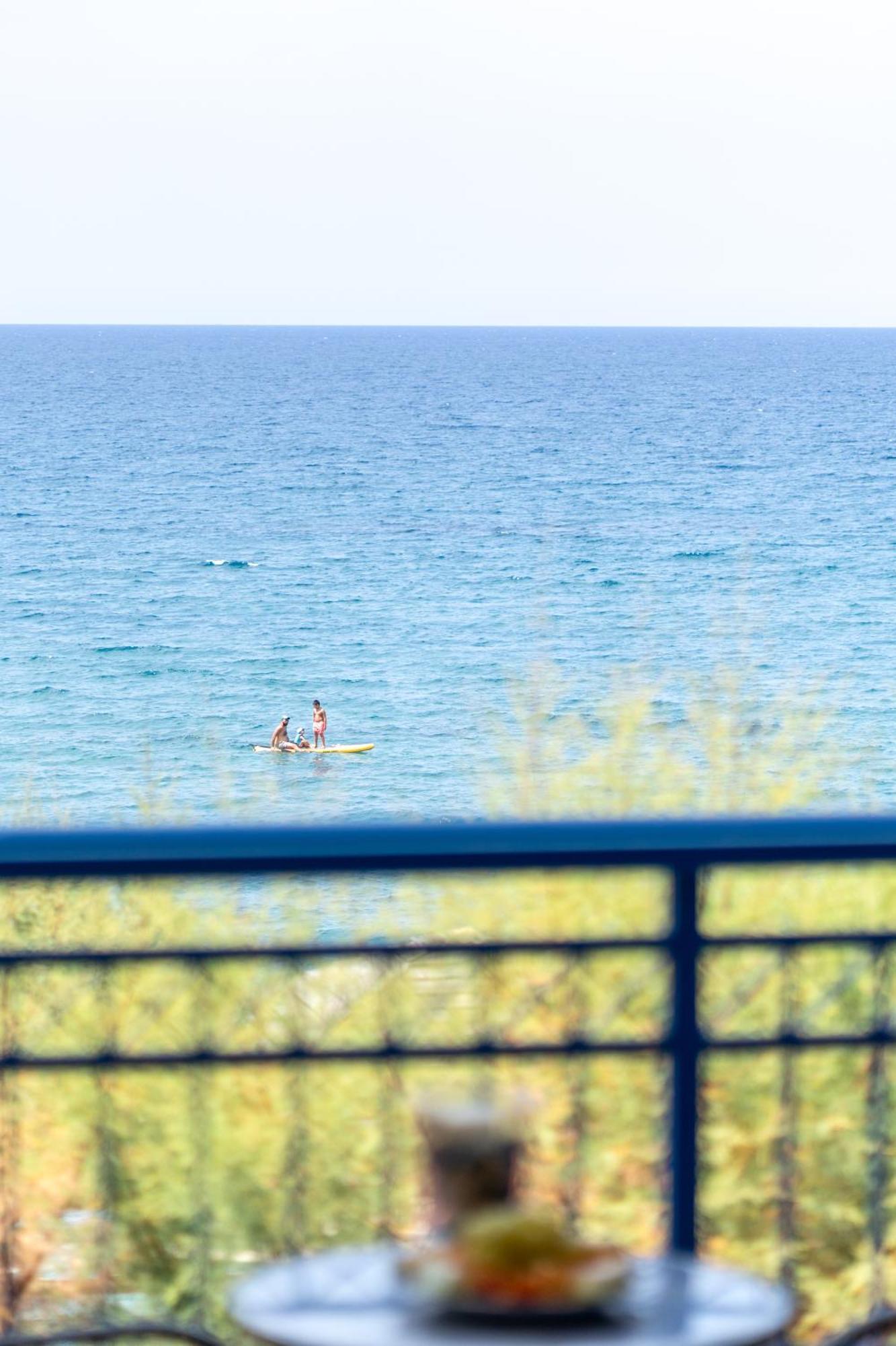 Akrogiali Kyparissia Exterior photo